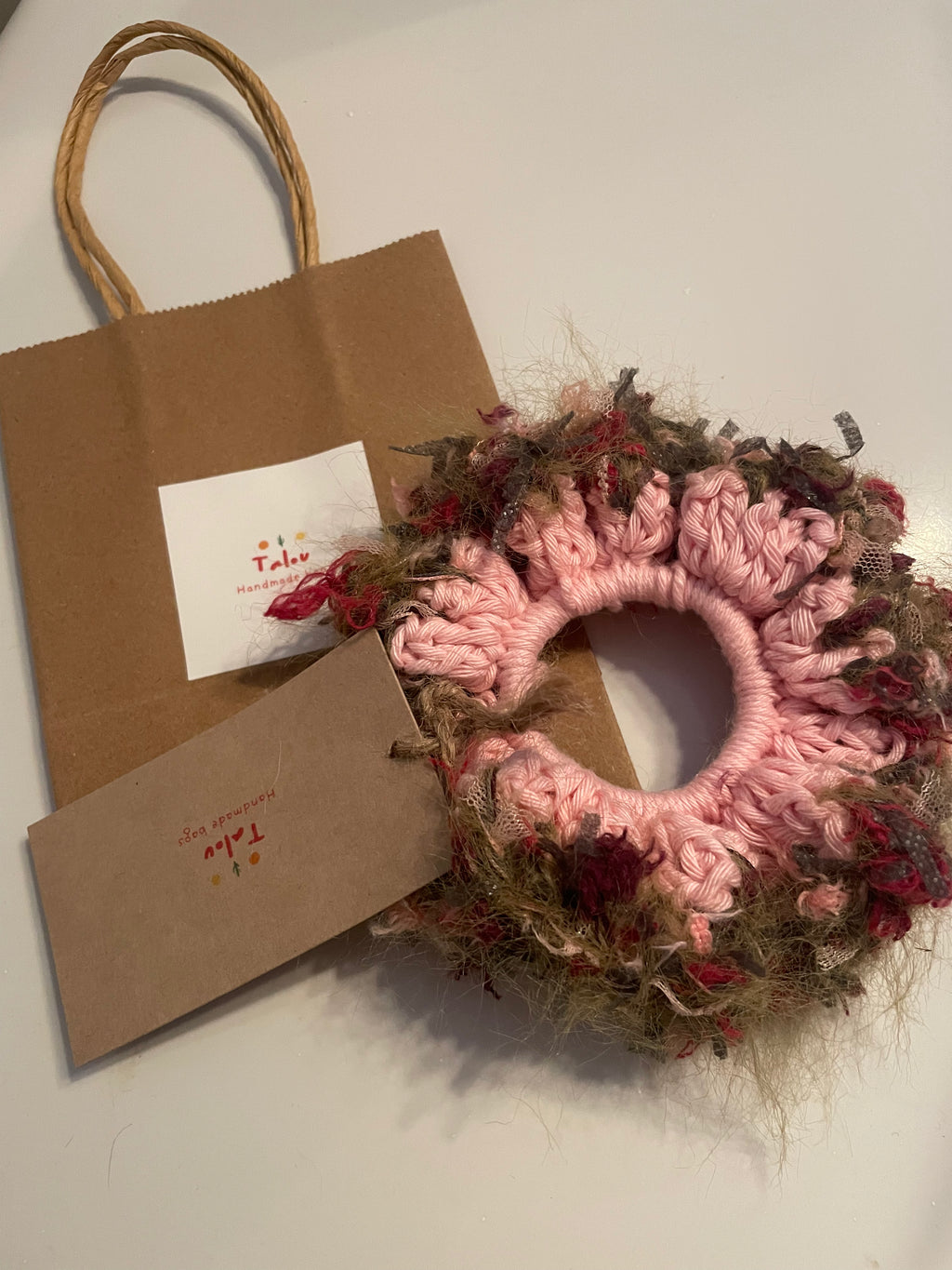 Chouchou rose et dentelle