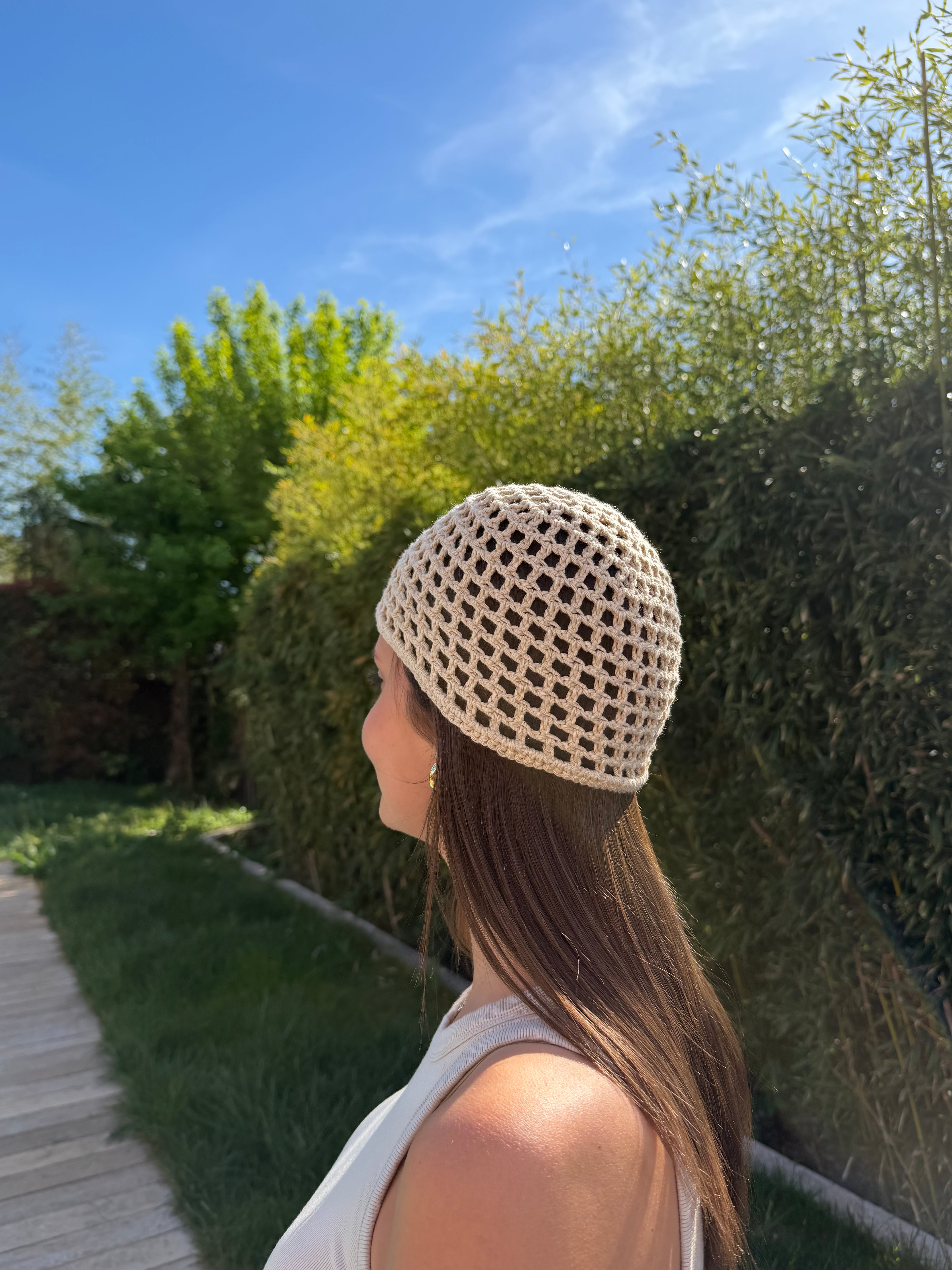 Bonnet crochet beige