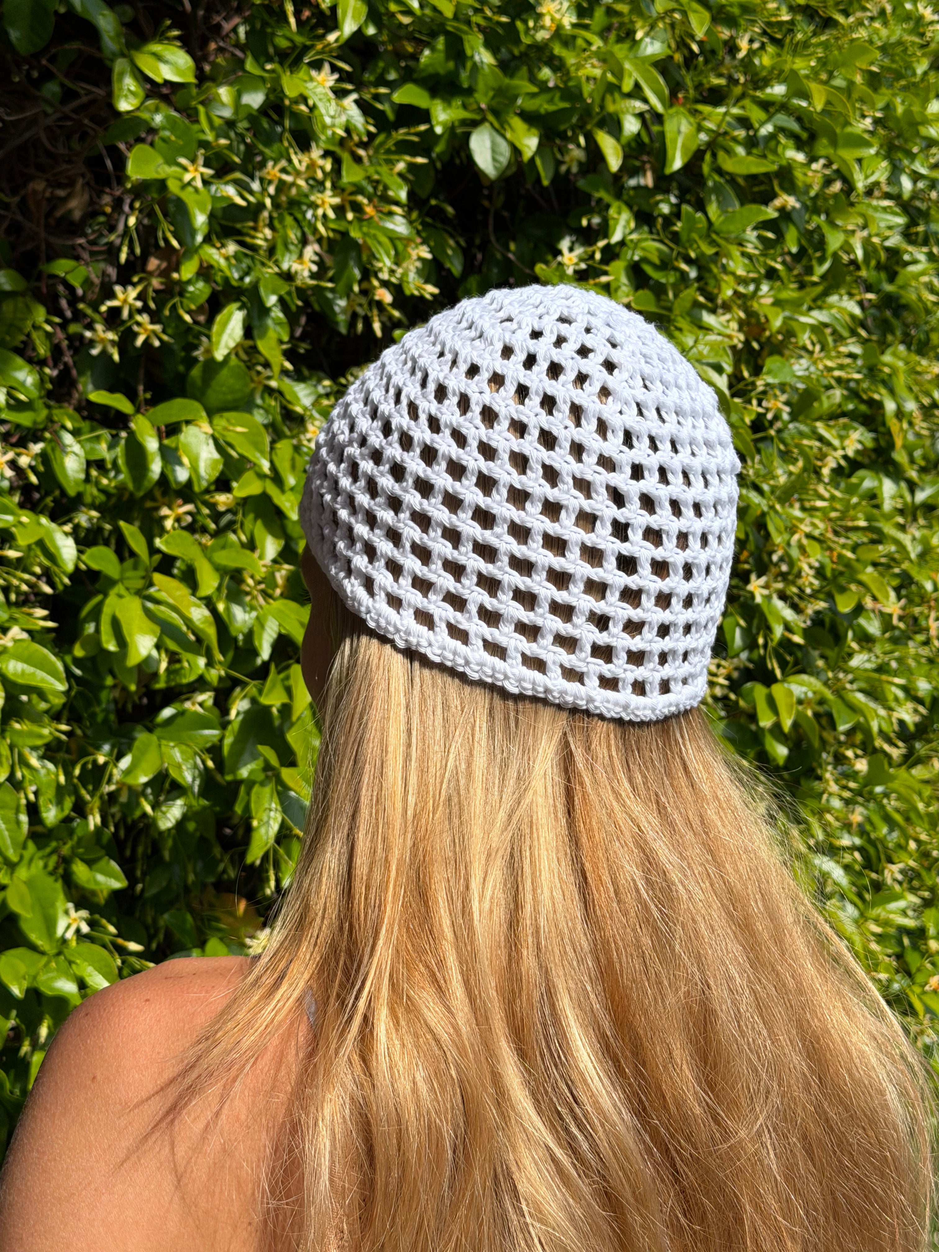 Bonnet crochet blanc